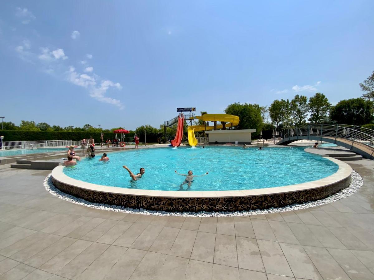 Volare Camp In Villaggio San Francesco Duna Verde Buitenkant foto